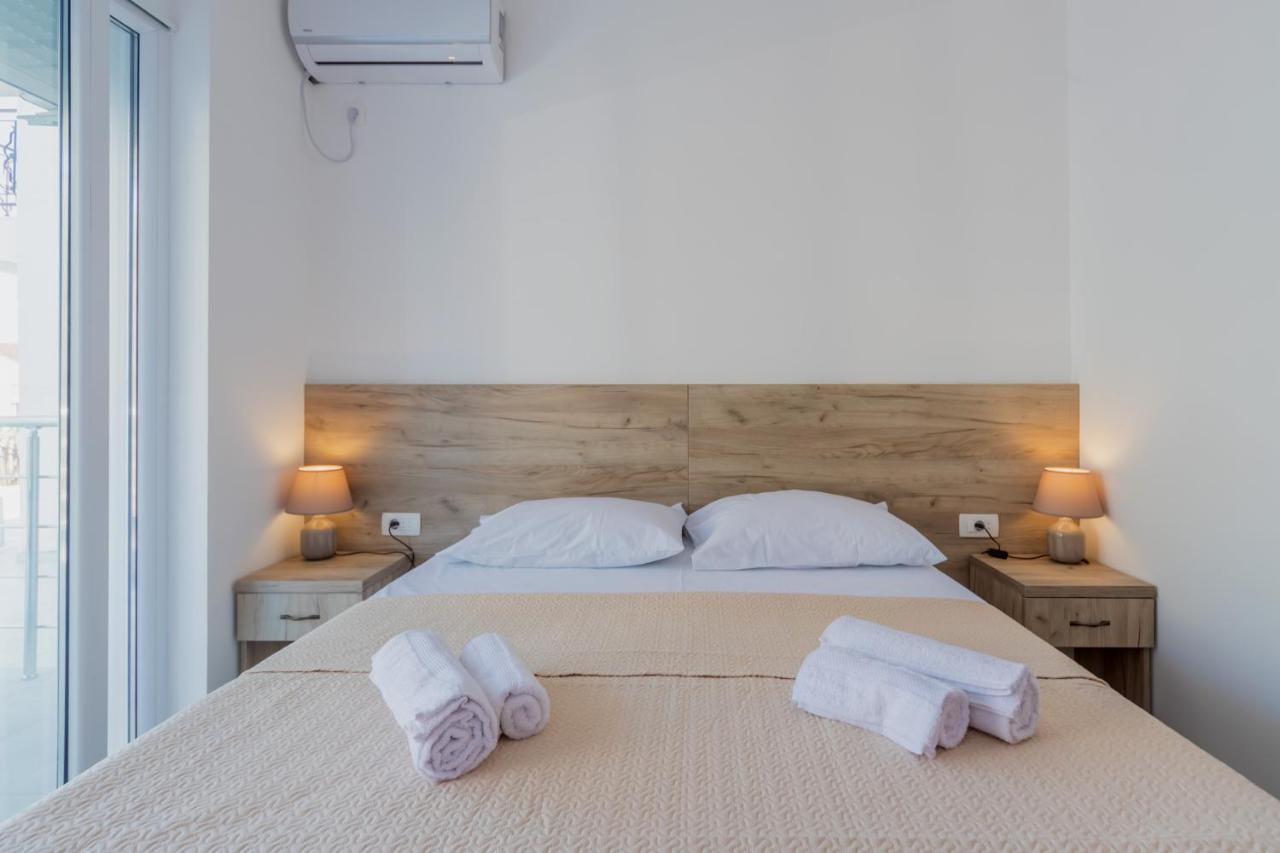 Petrovac Grejm Lux Family Apartments מראה חיצוני תמונה